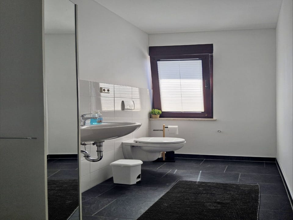 Apartment | Bathroom | Towels