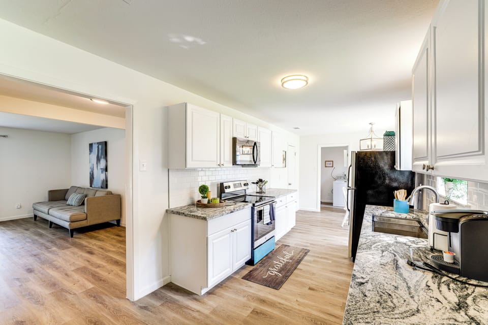 House (3 Bedrooms) | Interior