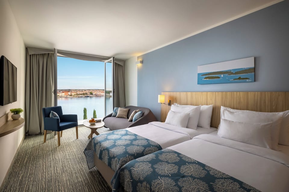 Superior Family suite, Seaview, Balcony  | Minibar, in-room safe, desk, cribs/infant beds