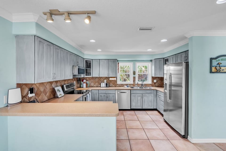House, 3 Bedrooms | Private kitchen | Coffee/tea maker, fridge, oven, toaster