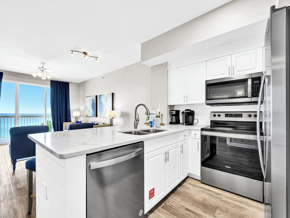 Fully equipped kitchen