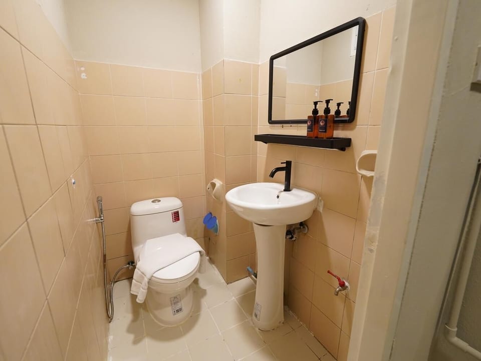 Deluxe Double Room | Bathroom
