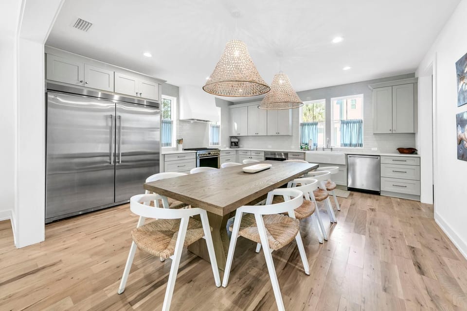 House, Multiple Beds (Casa de Cousins) | Private kitchen | Oven, toaster