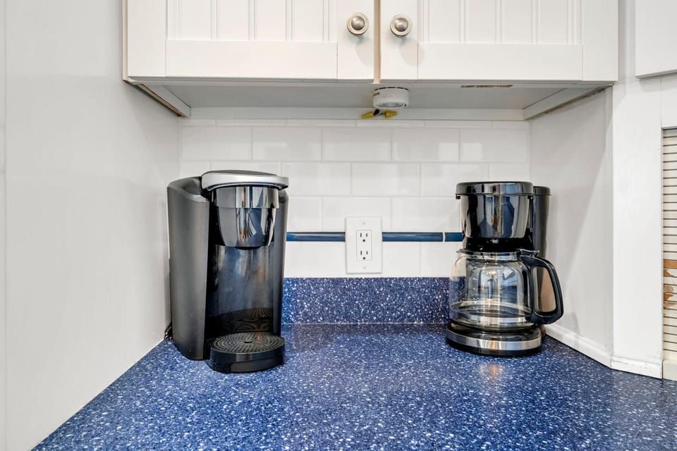 Condo, Multiple Beds (Seachase E301) | Coffee and/or coffee maker