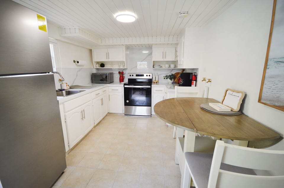 Kitchen and dining area