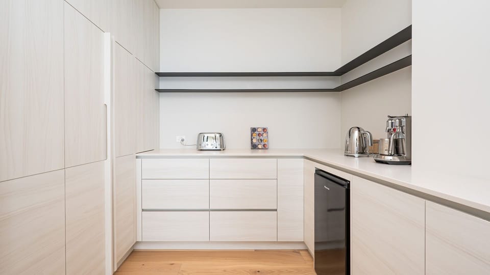 Butlers pantry 