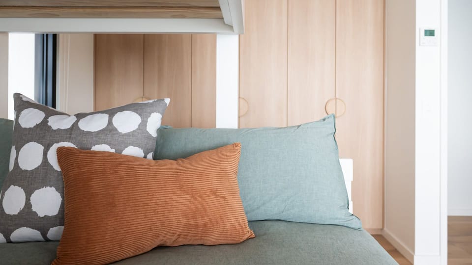 bunk room styling