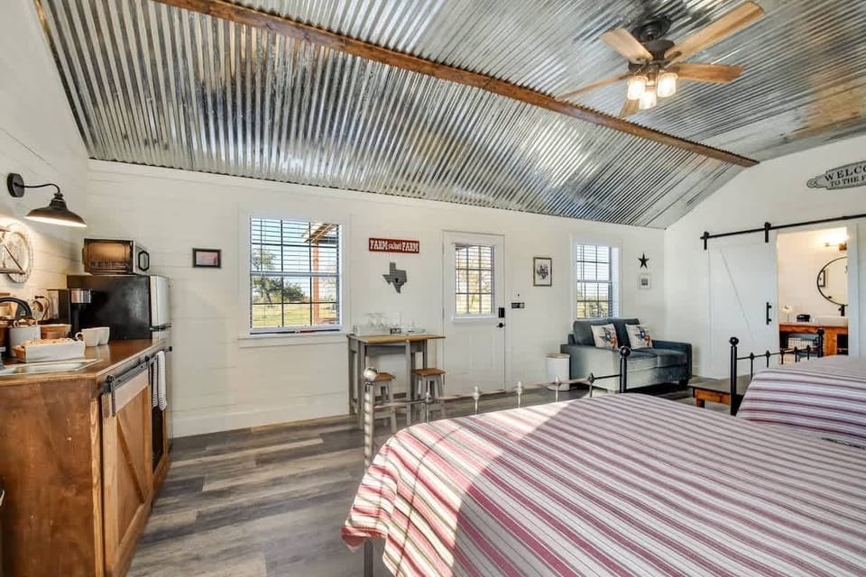 Lone Star Cottage.
