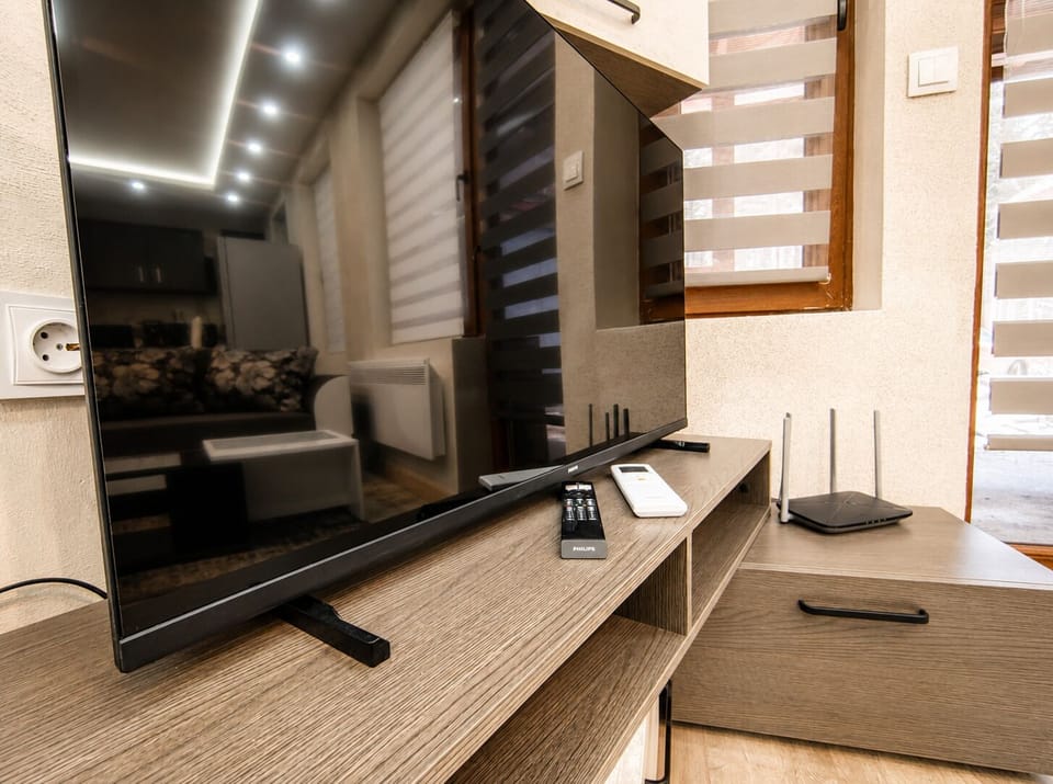 Apartment, Accessible, Smoking | Interior
