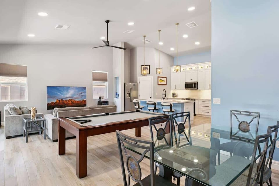 7-web-or-mls-1303-e-campbell-ave