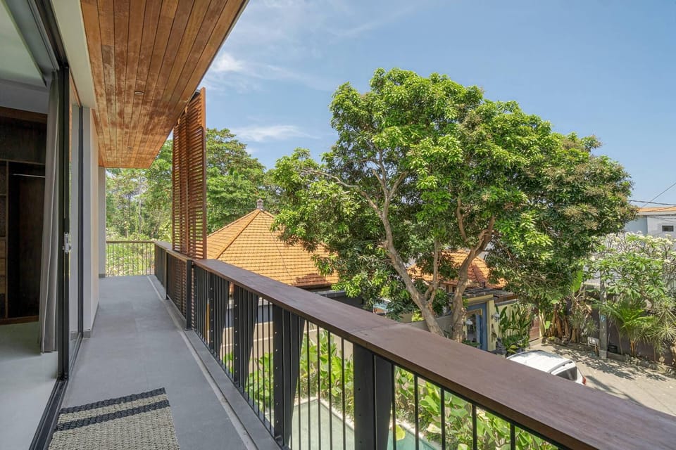 Villa Sunshine - Beachside Sanur (1325)