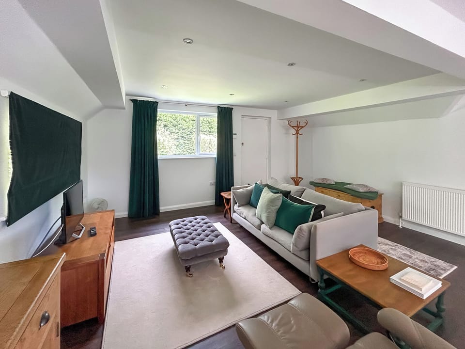 Open plan living space | Shepherds Loft, Horsham, near Brighton