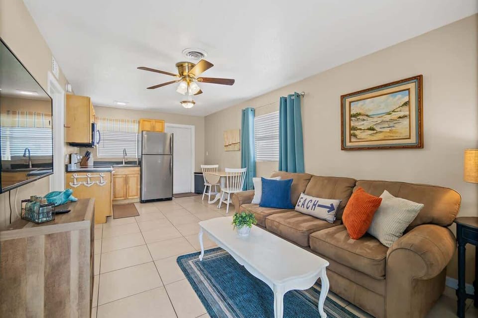Comfortable Living Space with Everything You Need