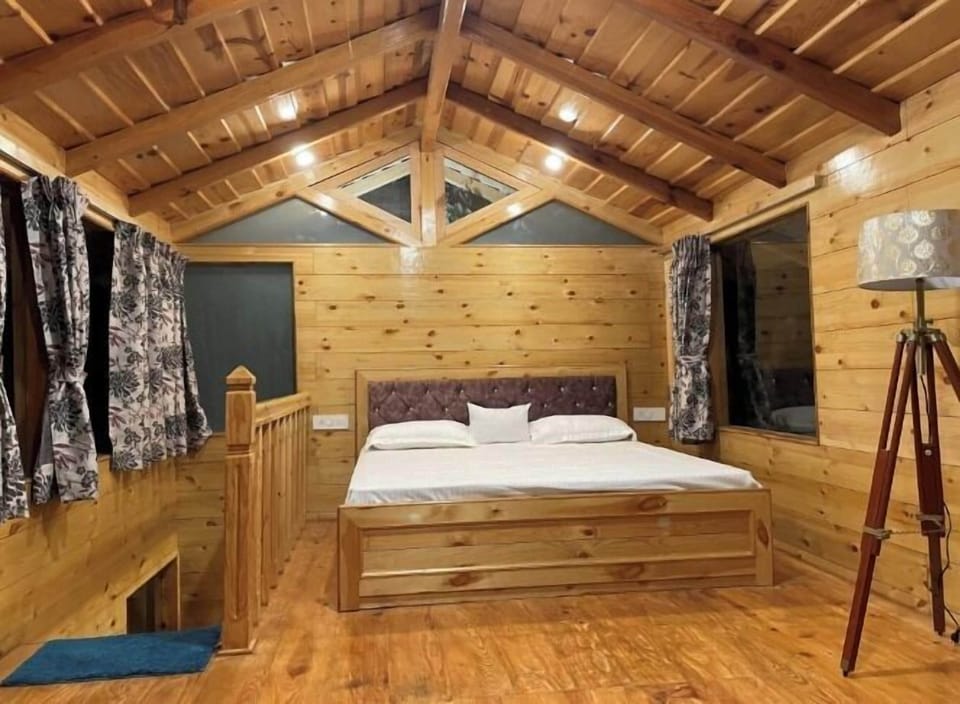 Wooden Chalets | Iron/ironing board, free WiFi, bed sheets