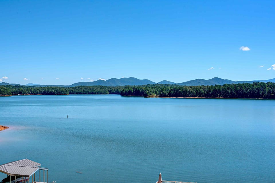 Heavenly Heaven_Long range view_Lake Nottely_Enchanted Mountain