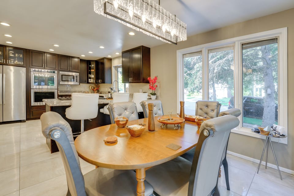 House (4 Bedrooms) | Interior