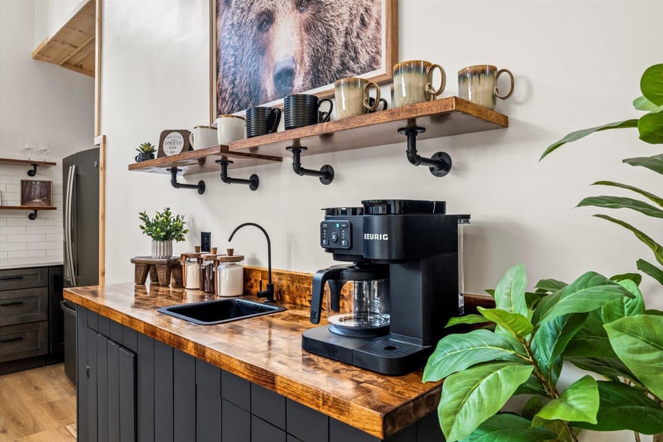 A perfect blend of function and character for coffee lovers.