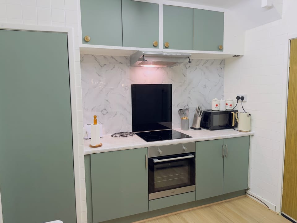 House, 3 Bedrooms, Garden View | Interior