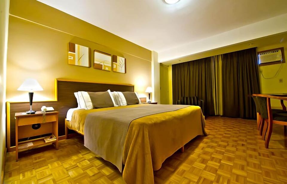 Minibar, in-room safe, desk, blackout drapes