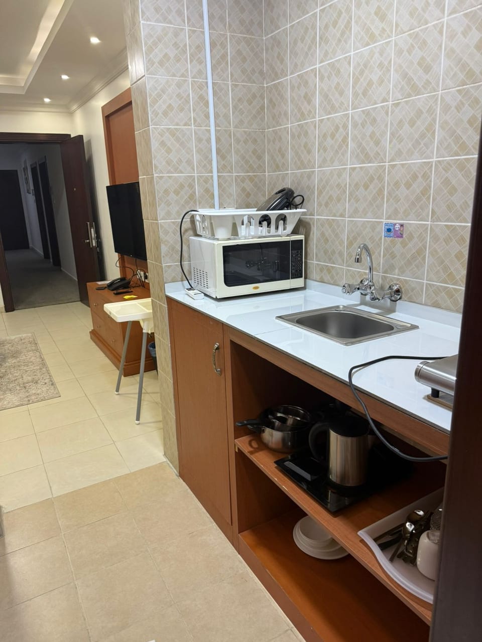 Junior Suite | Private kitchen | Mini-fridge