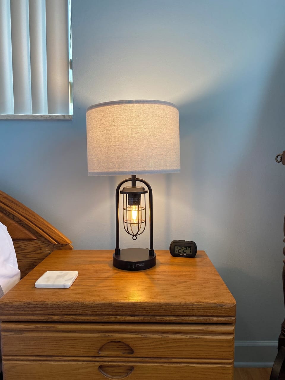 MASTER BEDROOM BEDSIDE LAMPS WITH CHARGING OPTIONS