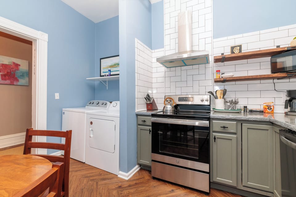 Kitchen and laundry