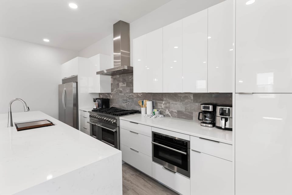 Fully stocked kitchen