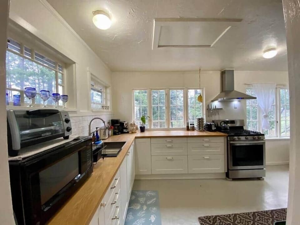 3ba7f55a 4aa4 4d1c 8513 34f62cd3eb5a