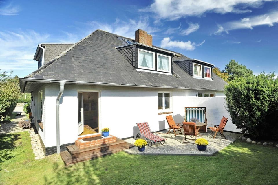 Holiday Home Exterior [summer]