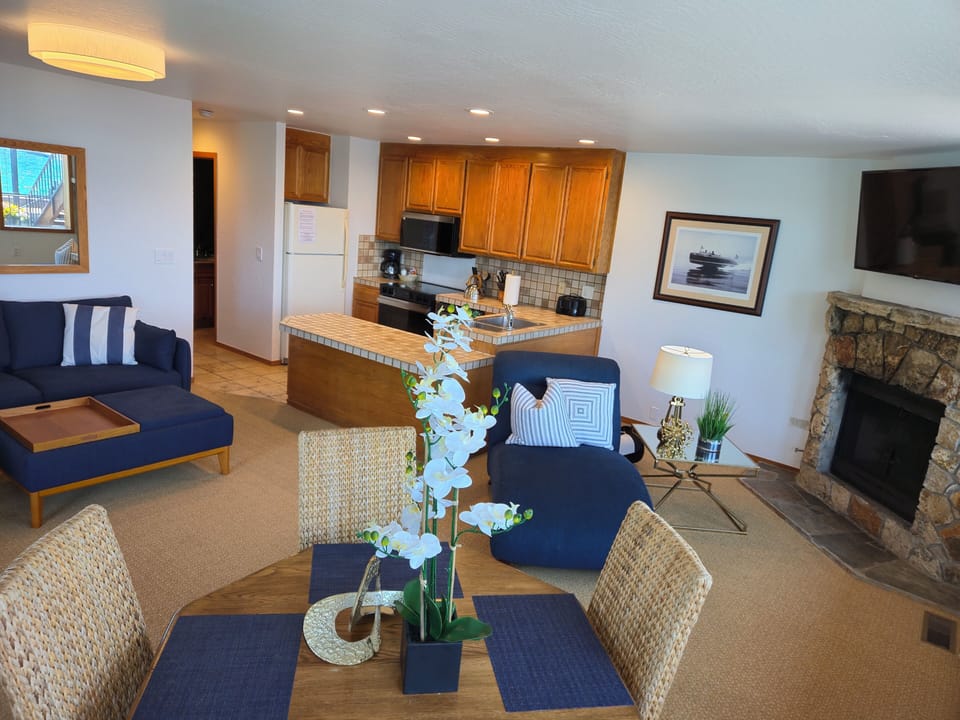 Dining, living and Full kitchen