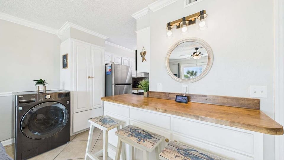 Bar seating for 3 in kitchen