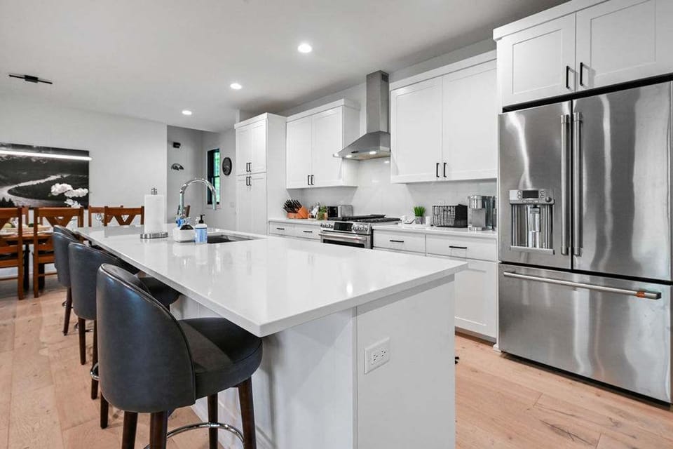 House | 6 bedrooms, Internet