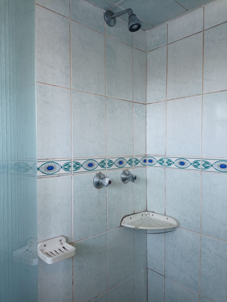 Comfort Double Room, Garden View | Shared bathroom