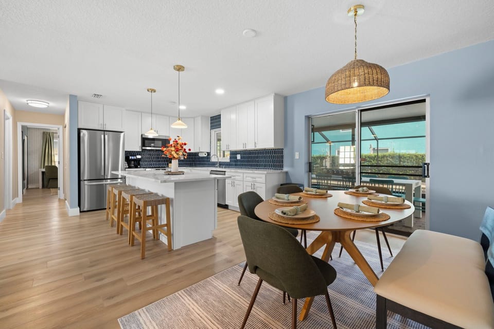 Kitchen and island seating.