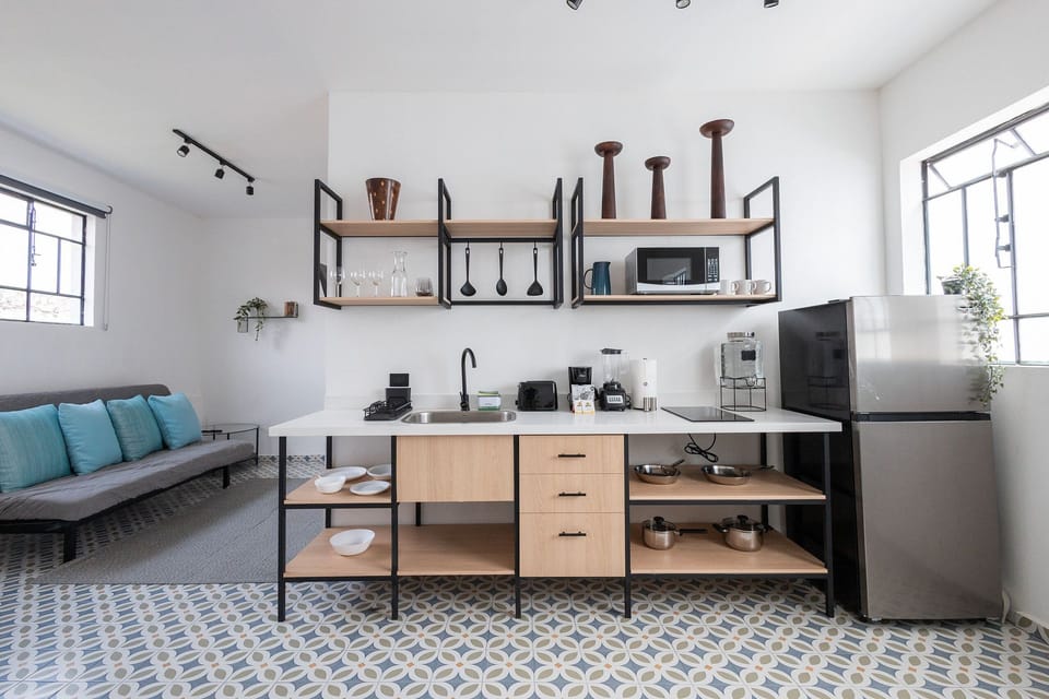 Kitchen or kitchenette