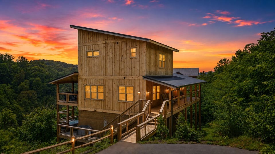 Outdoor view of the cabin