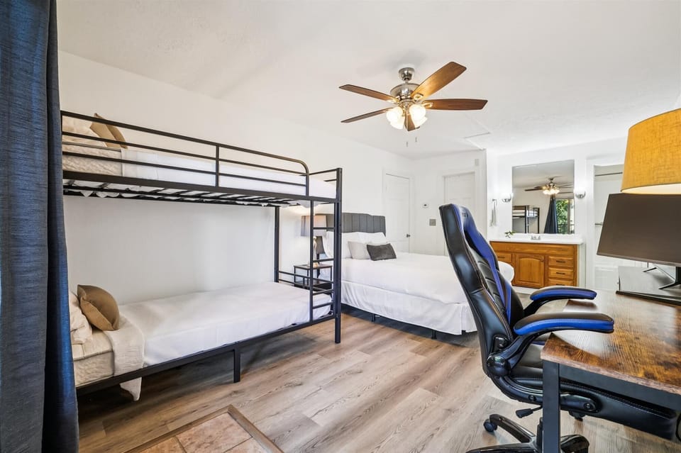 Bedroom - Mountain Meadows 203 - Frisco Vacation Rental