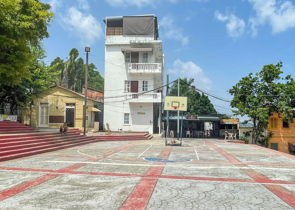 Sport court