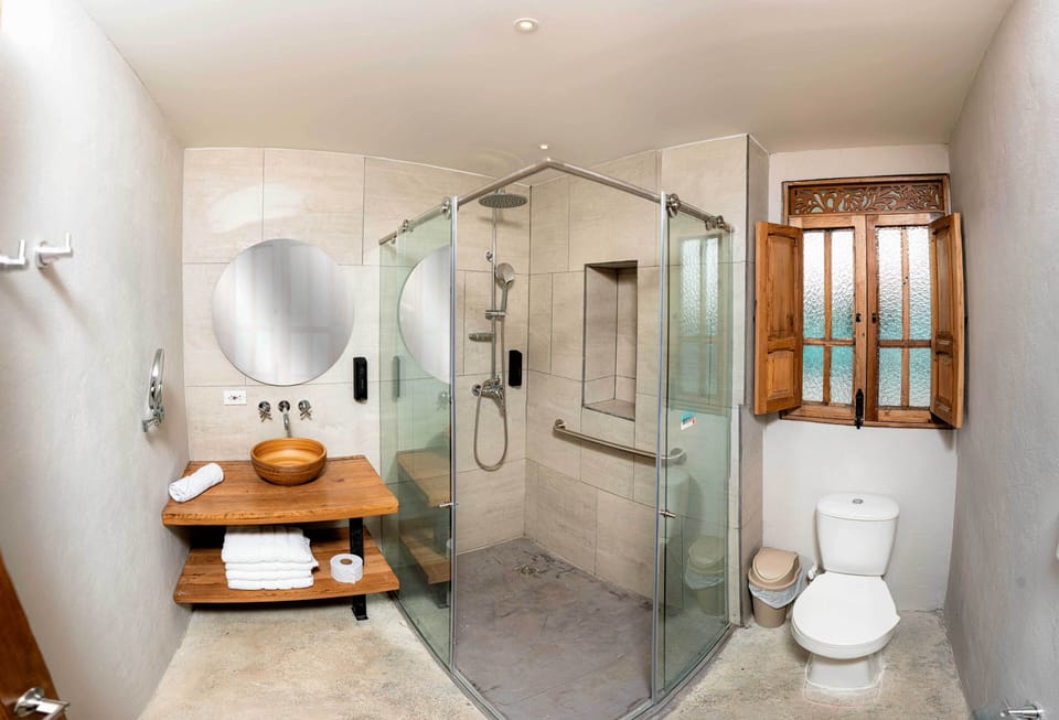 Shower, rainfall showerhead, towels