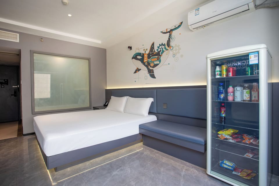 Basic Single Room | Desk, laptop workspace, free WiFi