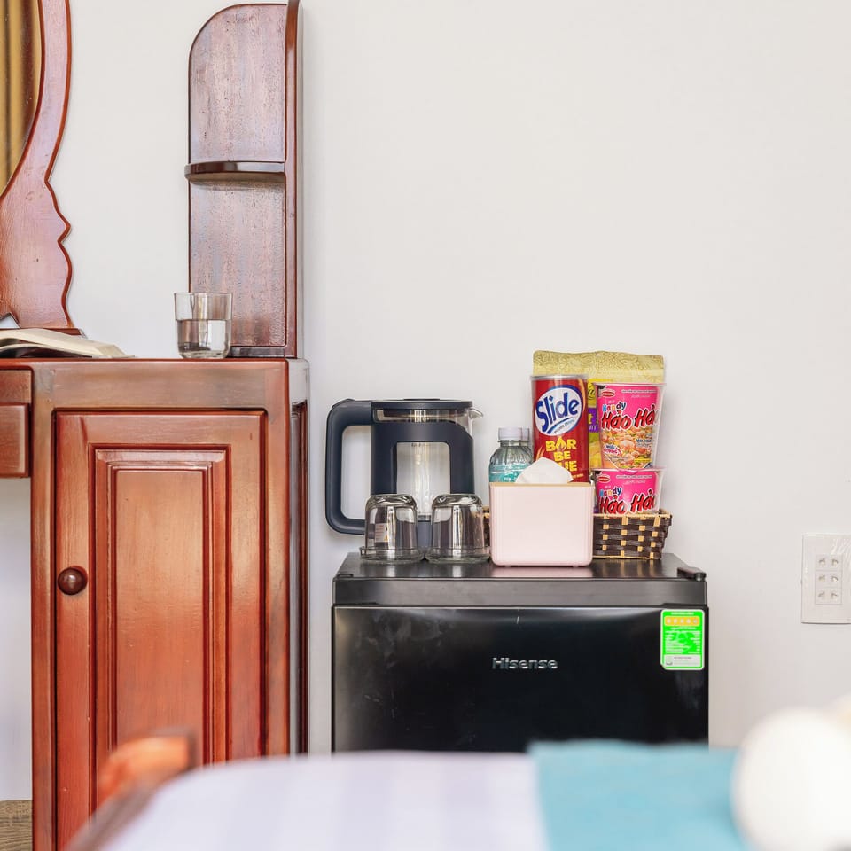 Minibar, desk, laptop workspace, soundproofing