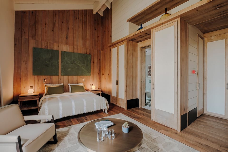In-room safe, laptop workspace, blackout drapes, soundproofing
