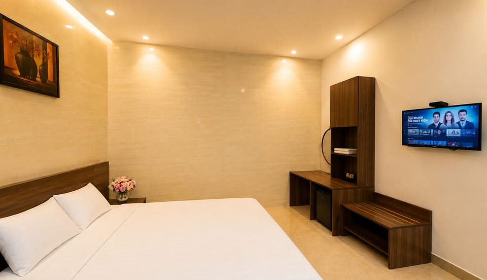 Standard Double Room | Minibar, desk, laptop workspace, soundproofing