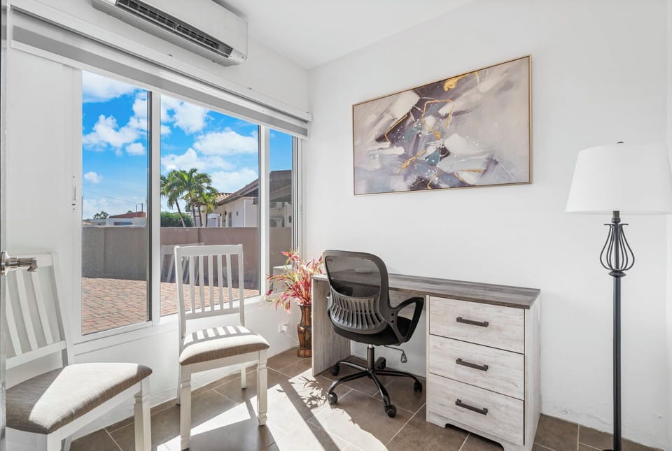 Apartment (4 Bedrooms) | Property amenity