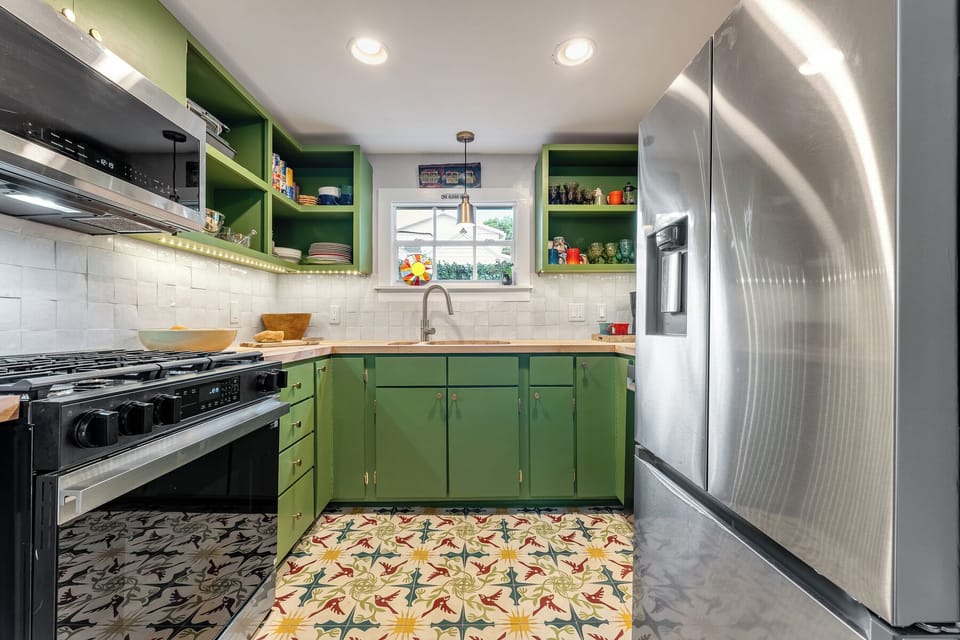 Fully equipped kitchen