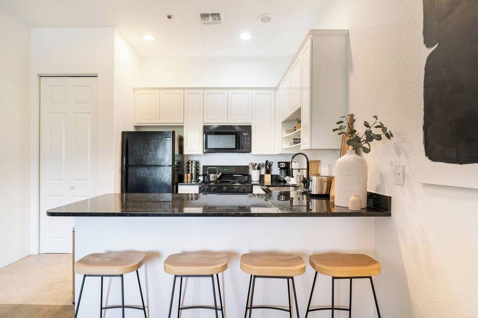 Pull up a stool for some morning coffee and breakfast. 