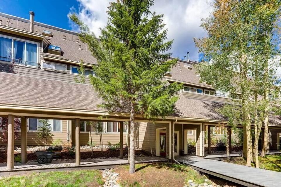 Condo, 1 Bedroom | Exterior