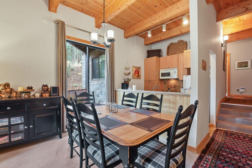 Indoors, Dining Room, Dining Table, Furniture, Table