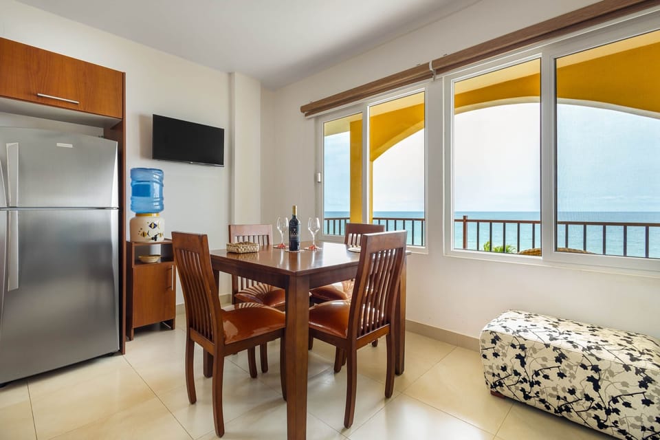 Briza Dining Room