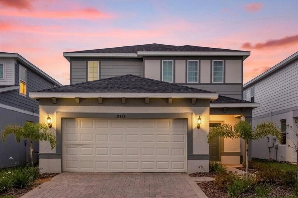 04-15835CapeCoralLp(05)